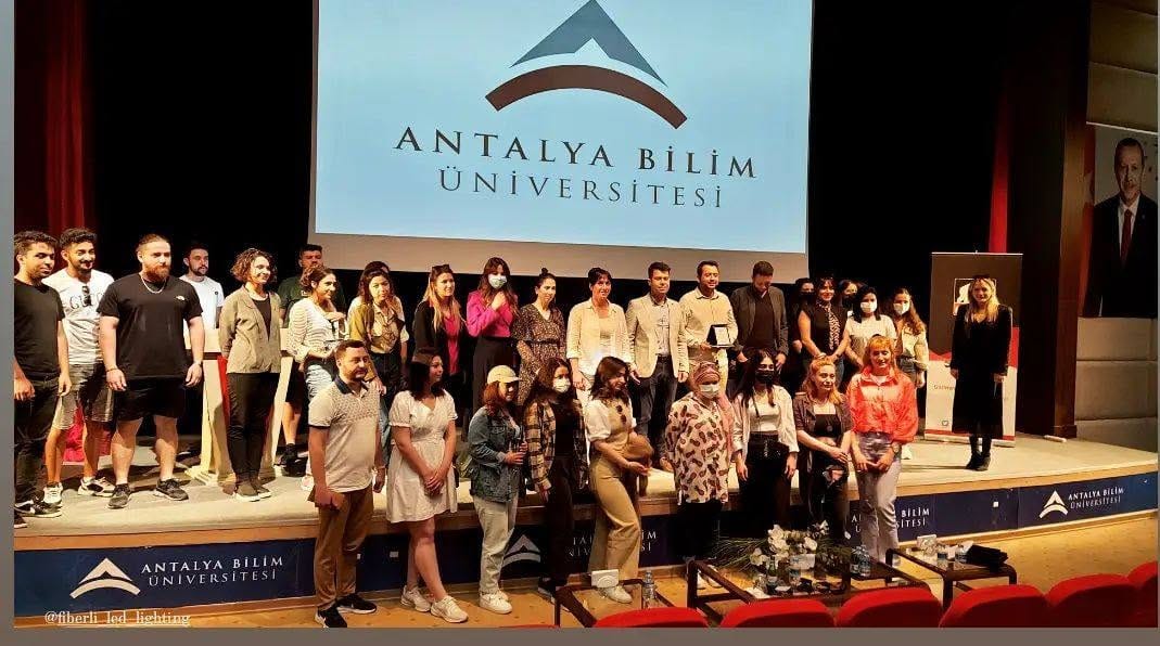 Elif Bakkaloğlu sahne tasarımı