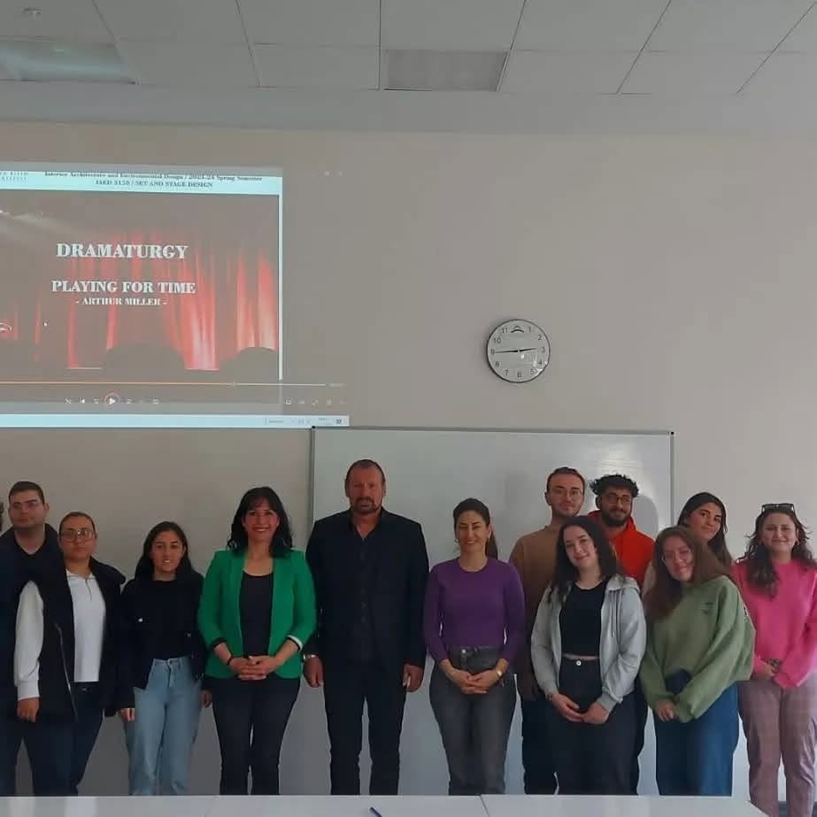 Elif Bakkaloğlu sahne tasarımı